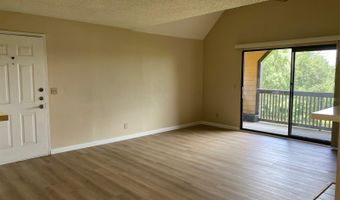 380 LAKE ONTARIO Ct 303, Altamonte Springs, FL 32701