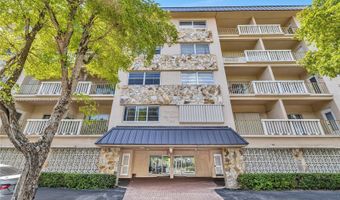 1120 99th St 302, Bay Harbor Islands, FL 33154