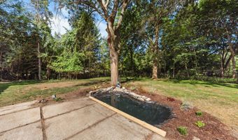 3446 Charing Cross Rd, Ann Arbor, MI 48108