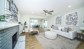 1301 N Elm St, Escondido, CA 92026