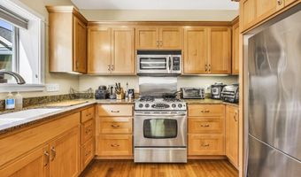 1245 Iowa St, Ashland, OR 97520