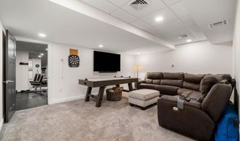 10 Lilac Ct, Bedford, NH 03110