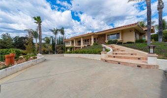 2740 Los Alisos Dr, Fallbrook, CA 92028