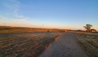 8401 282nd St, Berthold, ND 58718