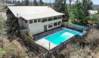 16570 NW Chipola Heights Rd, Altha, FL 32421