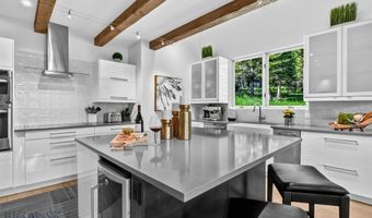 215 Gray Owl Ln, Big Sky, MT 59716