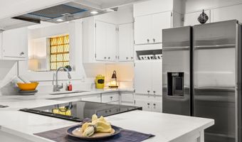 729 Canterbury Dr, Biloxi, MS 39532