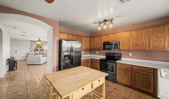 2046 S RENNICK Dr, Apache Junction, AZ 85120