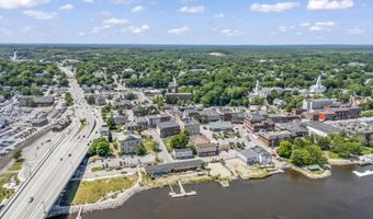 141 Centre St, Bath, ME 04530