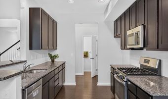 1497 CASPIAN St, Allentown, PA 18104