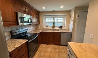 26 Duck Hawk Ct, Allamuchy Twp., NJ 07840