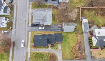32 Webster Ave, Bangor, ME 04401