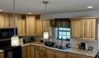 21 Pioneer Way, Aurora, ME 04408