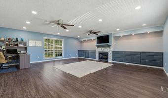 42 Regal Oaks, Barboursville, WV 25504