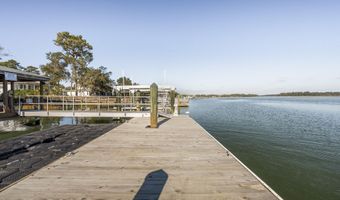 31 Anchorage Way, Beaufort, SC 29902