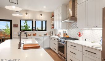 967 Auger Ln, Bozeman, MT 59718