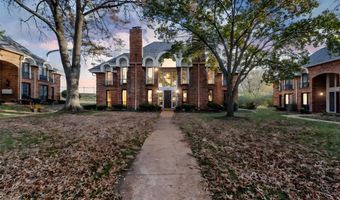 916 Claytonbrook Dr 1, Ballwin, MO 63011