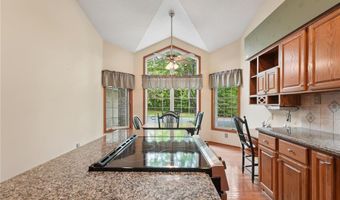 12783 Falcon Dr, Apple Valley, MN 55124
