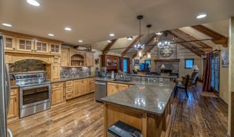 9463 SW Lois Rd, Andover, KS 67002