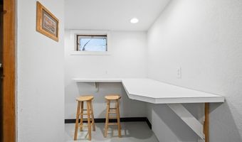2618 10TH St, Cheyenne, WY 82001