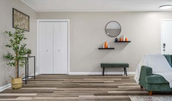 816 W Saint James St 1E, Arlington Heights, IL 60005
