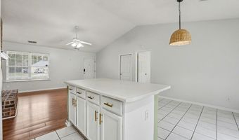 4 Shiney Leaf Ct, Beaufort, SC 29907