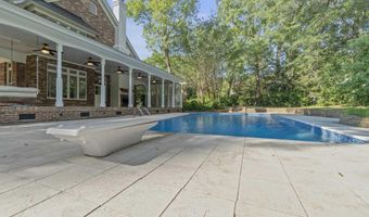 415 Pine St, Camden, SC 29020