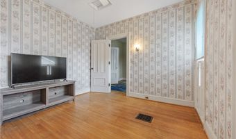 322 W State St, Albion, NY 14411