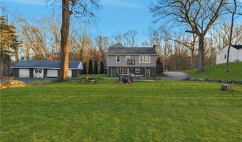 97 Angell Rd, Cumberland, RI 02864