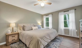 13 Kelso Dr, Bow, NH 03304