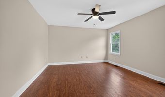 9 EATON Pl, Bear, DE 19701