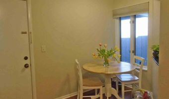 2547 Meade Ct, Ann Arbor, MI 48105