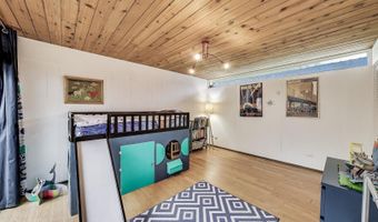 2800 S BRIARWOOD Dr W, Arlington Heights, IL 60005