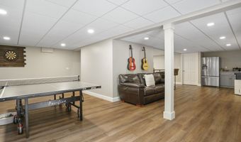 87 Rosewell Rd, Bedford, NH 03110