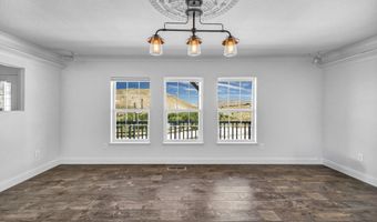 6454 Sierra Vista Ln, Carson City, NV 89701