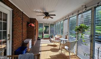 4021 LAUREL Rd, Alexandria, VA 22309