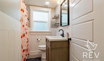 529 Circle Dr E, Cody, WY 82414