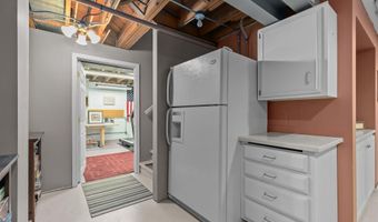 280 RIVER Dr, Appleton, WI 54915