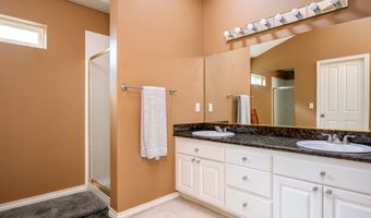 11855 SW FINCH St, Beaverton, OR 97007