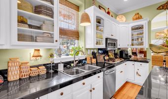 1456 Beach Blvd, Biloxi, MS 39530