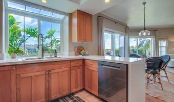 6970 Sandpiper Pl, Carlsbad, CA 92009