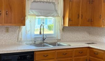 404 HARRINGTON Ave, Harrington, DE 19952