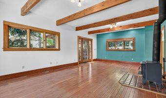 71 Scenic Dr, Ashland, OR 97520