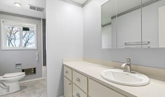 10418 Champoeg Rd NE, Aurora, OR 97002