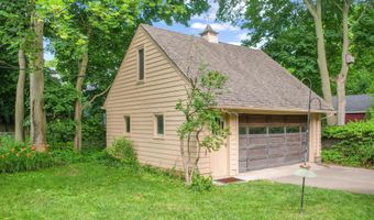 216 Kenwood Ave, Ann Arbor, MI 48103