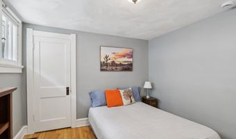 109 N 5th St, Madison, WI 53704