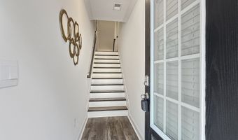 1160 Kendron LN 16, Atlanta, GA 30329