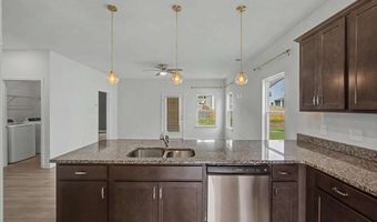 514 Denton Dr, Adairsville, GA 30103