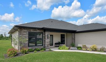 2021 Fairway Dr, Auburn, IN 46706