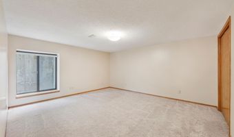 640 S Daisy Ln, Andover, KS 67002